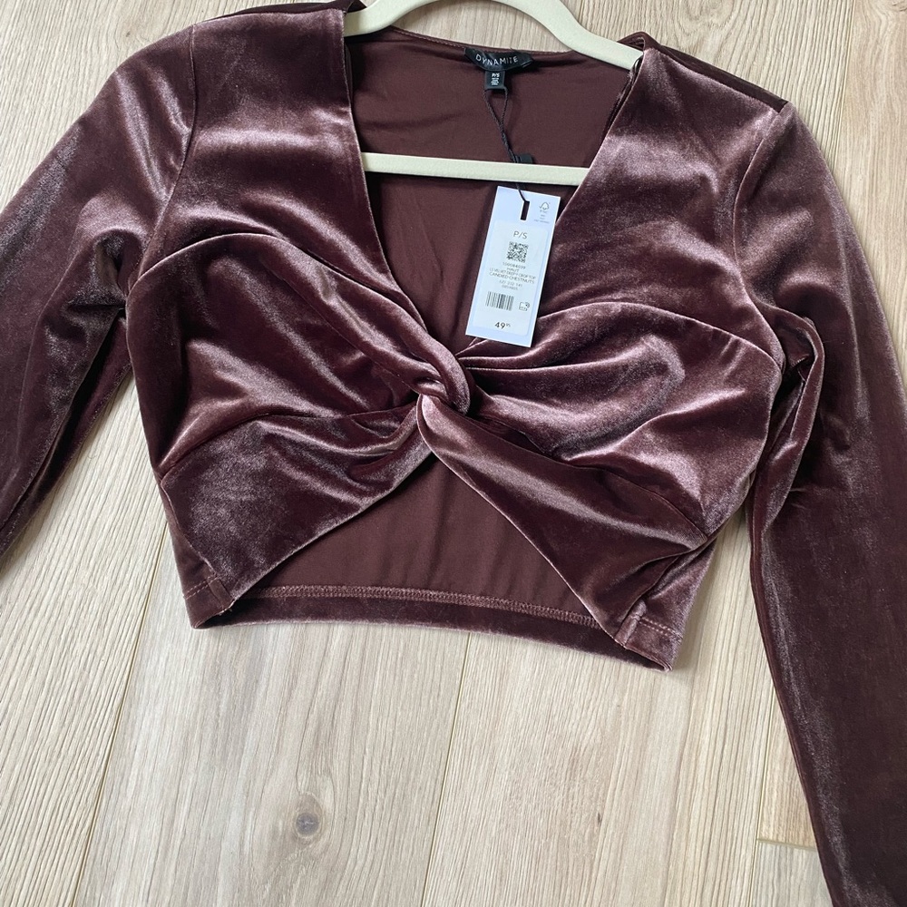 Dynamite Matching Velvet Set - Picture 5 of 5